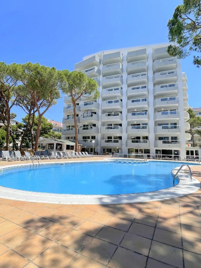 סאלו Rentalmar Blue Beach & Pool מראה חיצוני תמונה