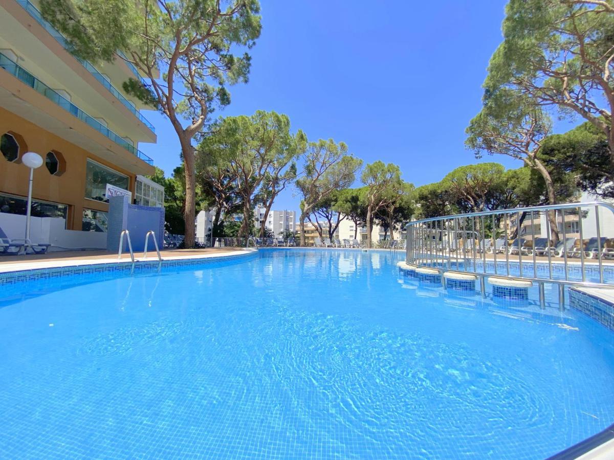 סאלו Rentalmar Blue Beach & Pool מראה חיצוני תמונה