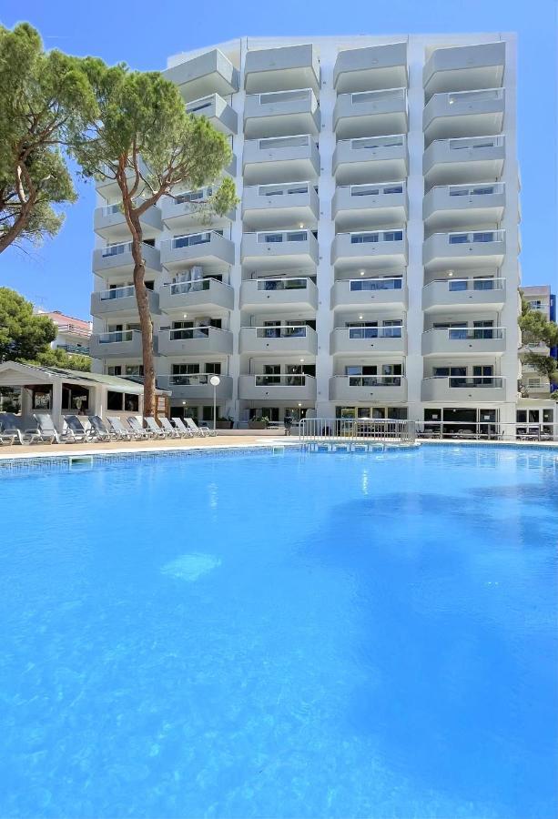 סאלו Rentalmar Blue Beach & Pool מראה חיצוני תמונה
