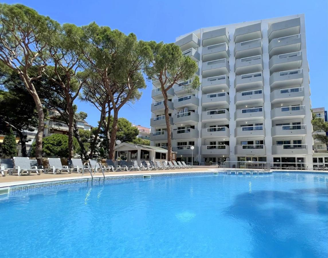 סאלו Rentalmar Blue Beach & Pool מראה חיצוני תמונה