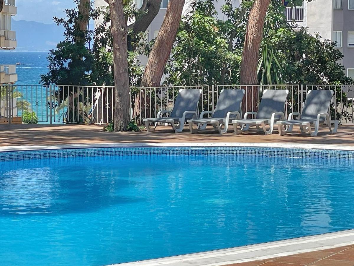 סאלו Rentalmar Blue Beach & Pool מראה חיצוני תמונה