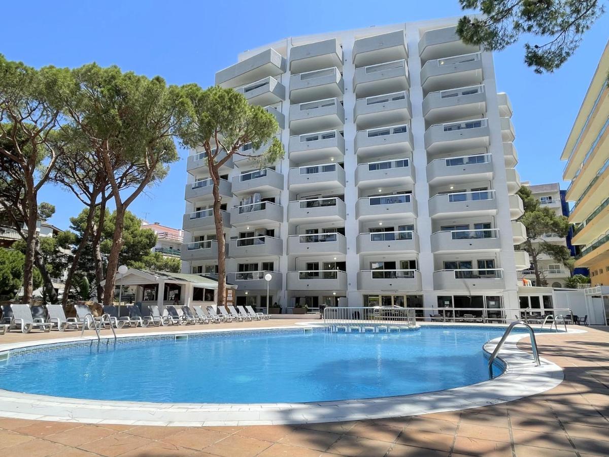 סאלו Rentalmar Blue Beach & Pool מראה חיצוני תמונה