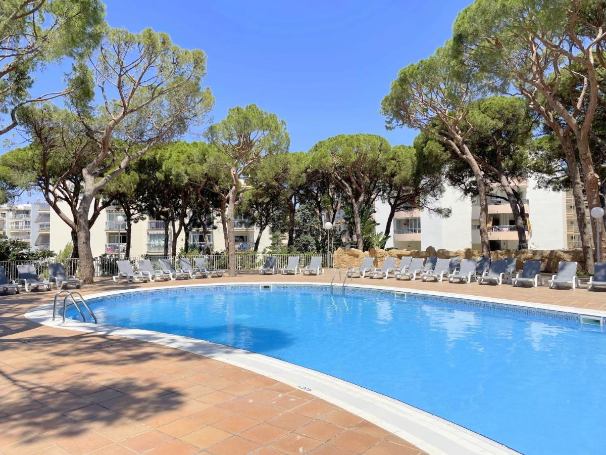 סאלו Rentalmar Blue Beach & Pool מראה חיצוני תמונה